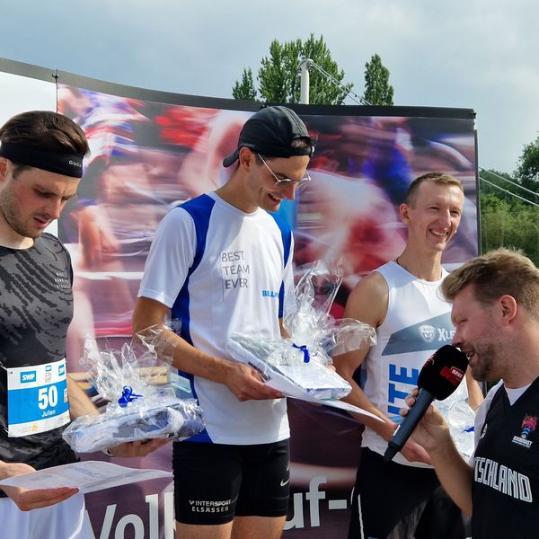 SWP CityLauf 2023 - Siegerehrungen & Spendenübergabe