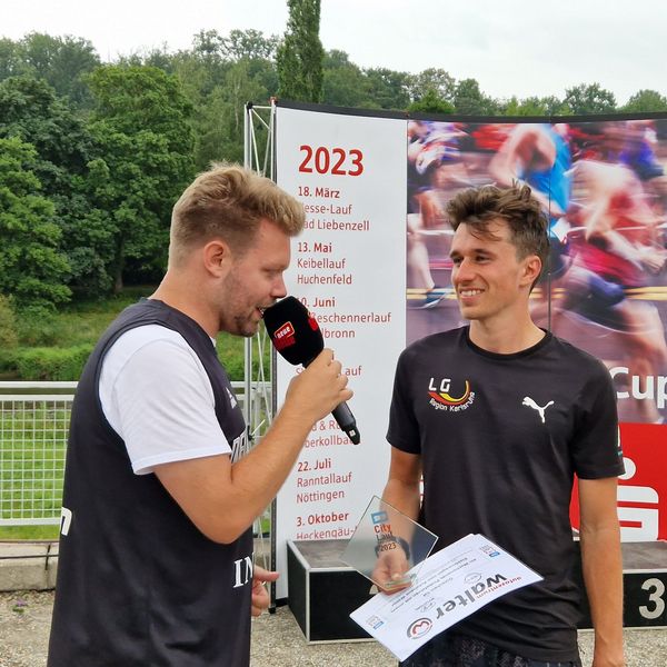 SWP CityLauf 2023 - Siegerehrungen & Spendenübergabe