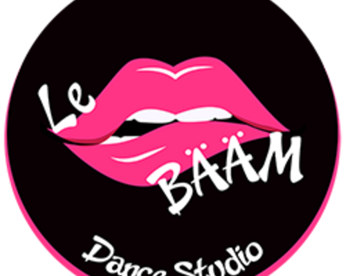 Le Bääm Dance Studio Pforzheim - Tanzgruppen auf der Bühne des SWP-CityLaufs