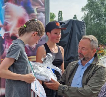 SWP CityLauf 2023 - Siegerehrungen & Spendenübergabe