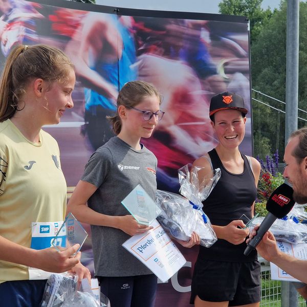 SWP CityLauf 2023 - Siegerehrungen & Spendenübergabe